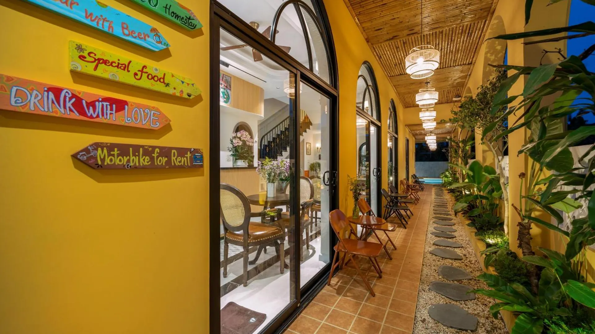Naraco Homestay ホイアン