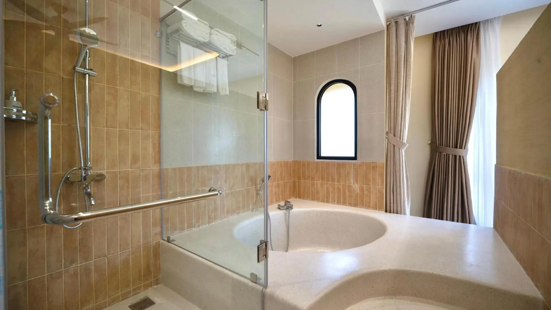 Naraco Homestay هوي ان 0*,