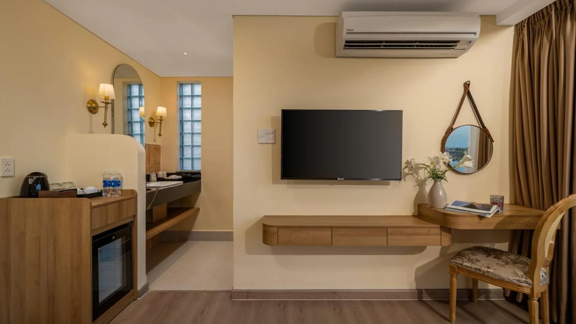 Naraco Homestay هوي ان